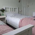 Homestay The British Scooterist
